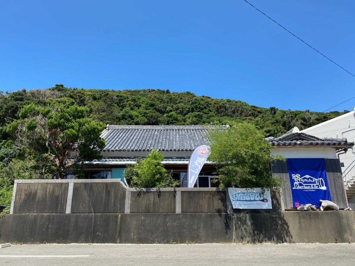 Guest House & Bar Diamond Head Mihana 外观 照片