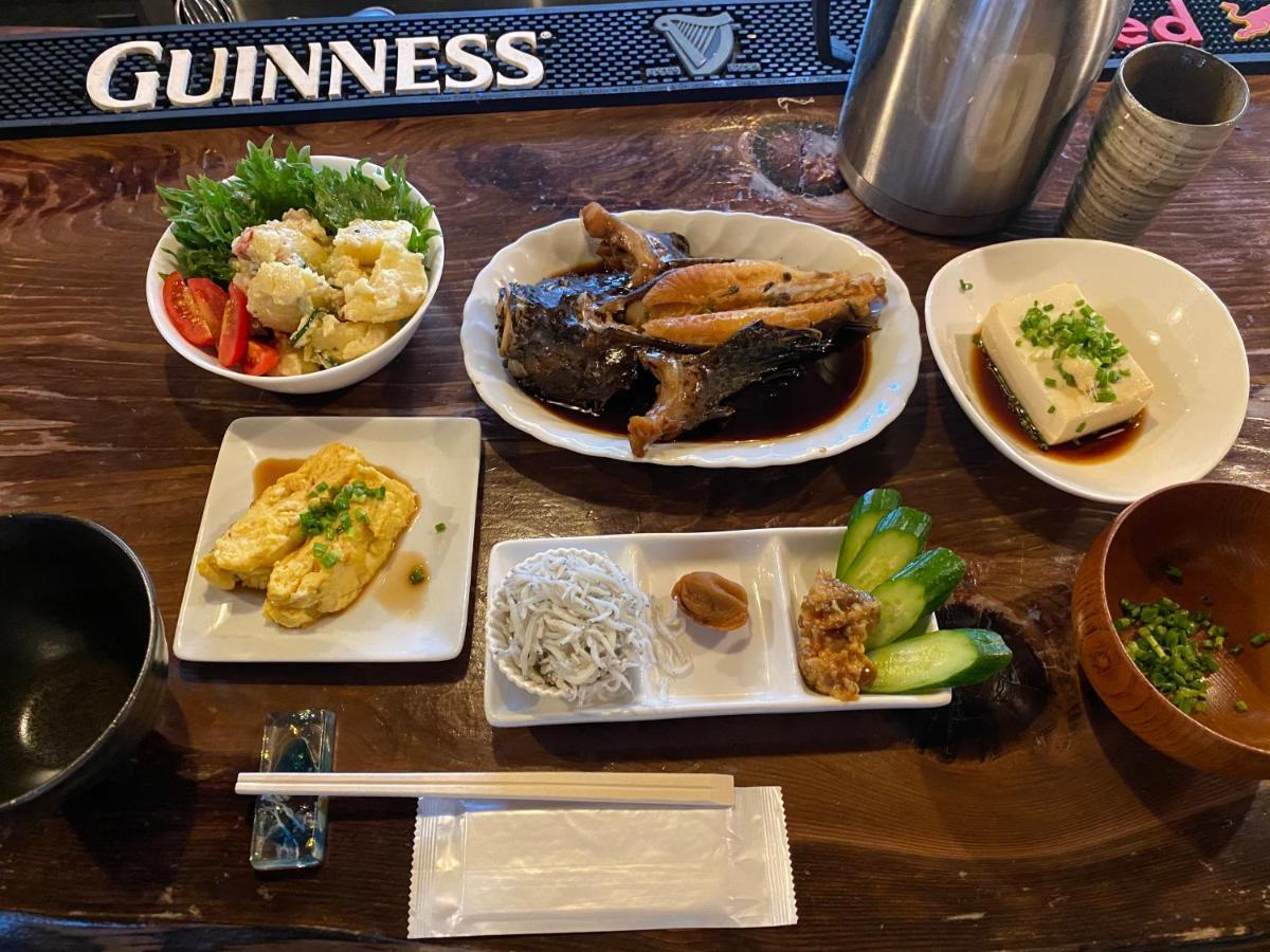 Guest House & Bar Diamond Head Mihana 外观 照片