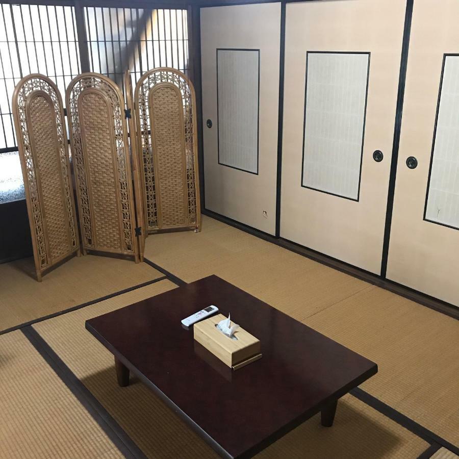 Guest House & Bar Diamond Head Mihana 外观 照片