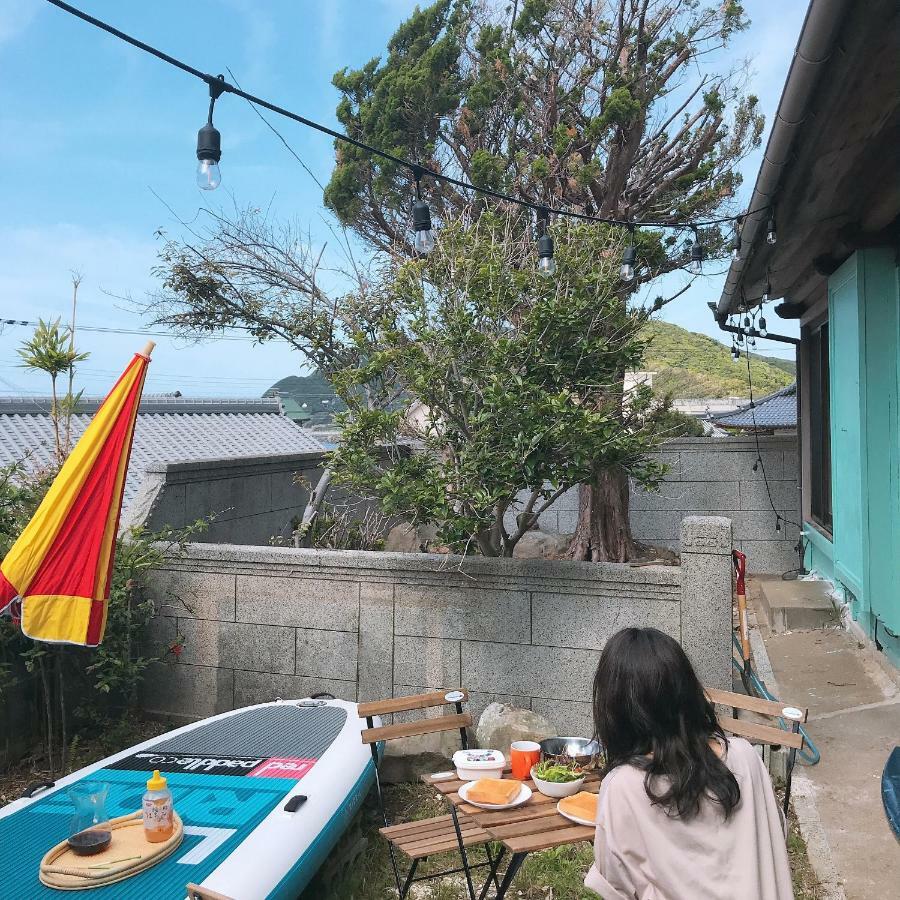Guest House & Bar Diamond Head Mihana 外观 照片